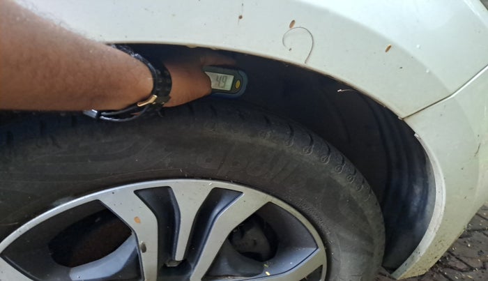 2020 Tata Tiago XZ PETROL, Petrol, Manual, 67,504 km, tyre