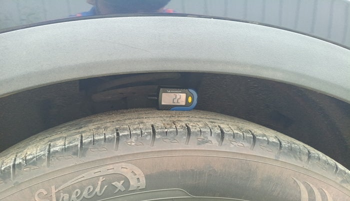 2023 Mahindra XUV700 AX 5 D MT 7 STR, Diesel, Manual, 58,000 km, tyre