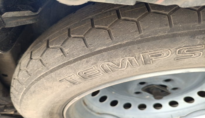 2023 Mahindra XUV700 AX 5 D MT 7 STR, Diesel, Manual, 58,000 km, tyre