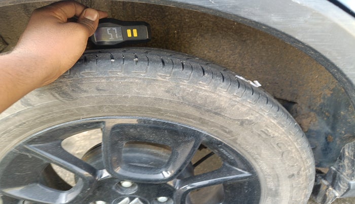 2022 Maruti IGNIS ZETA 1.2, Petrol, Manual, 4,489 km, tyre