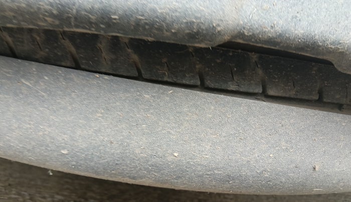 2011 Mitsubishi Outlander 2.4 MIVEC, Petrol, Automatic, 99,210 km, tyre