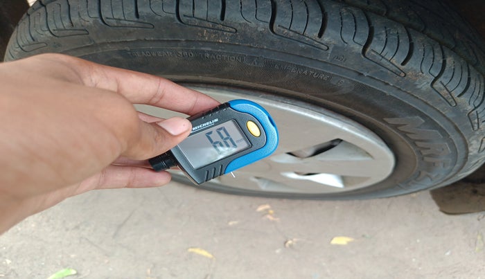 2018 Maruti Wagon R 1.0 LXI, Petrol, Manual, 88,000 km, tyre