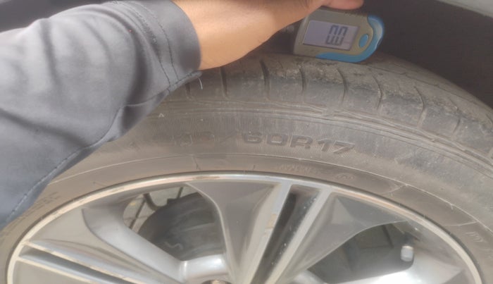 2016 Hyundai Creta SX PLUS AT 1.6 DIESEL, Diesel, Automatic, 90,956 km, tyre