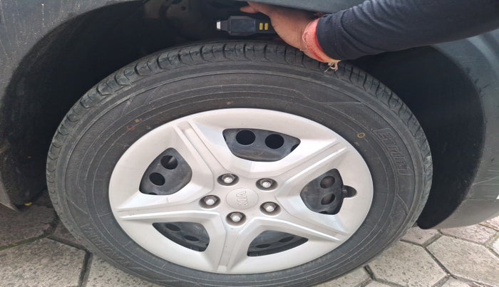 2021 KIA SELTOS HTK 1.5 DIESEL, Diesel, Manual, 67,000 km, tyre