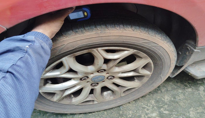 2015 Ford Ecosport TITANIUM 1.0L ECOBOOST, Petrol, Manual, 86,561 km, tyre