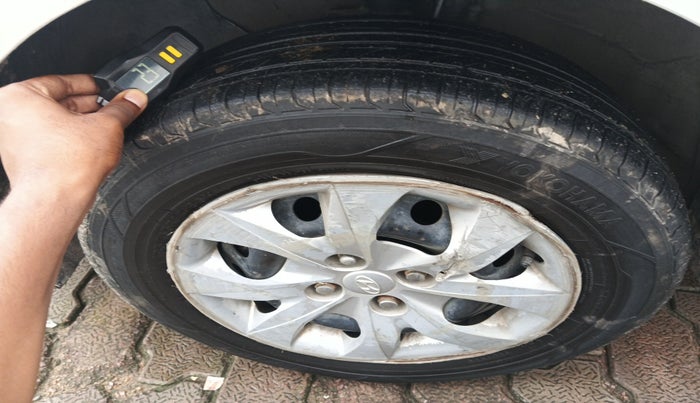 2016 Hyundai Elite i20 SPORTZ 1.4 CRDI, Diesel, Manual, 1,06,162 km, tyre