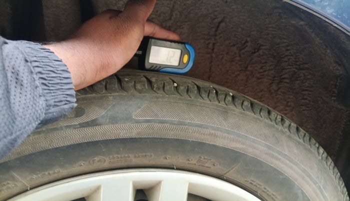 2019 Maruti Dzire VXI, Petrol, Manual, 40,242 km, tyre