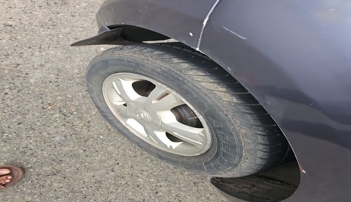 2012 Hyundai i20 SPORTZ 1.2, Petrol, Manual, 69,069 km, tyre