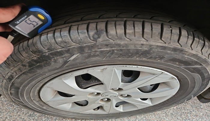 2015 Hyundai Elite i20 SPORTZ 1.2, Petrol, Manual, 75,824 km, tyre