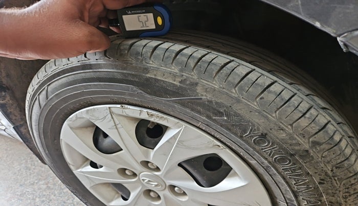 2015 Hyundai Elite i20 SPORTZ 1.2, Petrol, Manual, 75,824 km, tyre