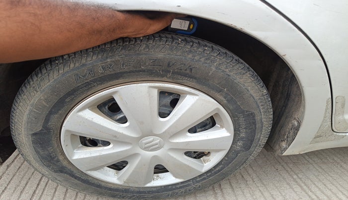 2011 Maruti Swift Dzire VXI, Petrol, Manual, 85,348 km, tyre