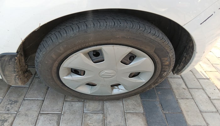 2022 Maruti New Wagon-R VXI CNG 1.0, Petrol, Manual, 1,00,459 km, tyre