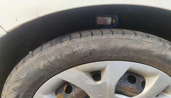 2014 Hyundai Grand i10 SPORTZ 1.2 KAPPA VTVT, Petrol, Manual, 85,315 km, tyre