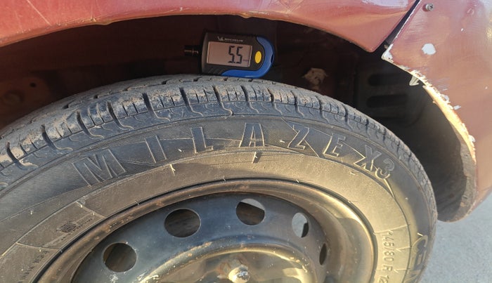 2012 Hyundai Eon ERA + LPG, Petrol, Manual, 1,29,798 km, tyre