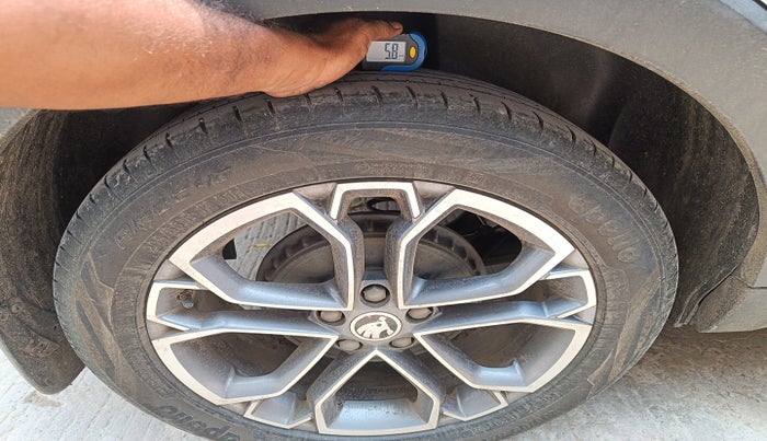 2021 Skoda KUSHAQ STYLE 1.0L TSI AT, Petrol, Automatic, 83,668 km, tyre