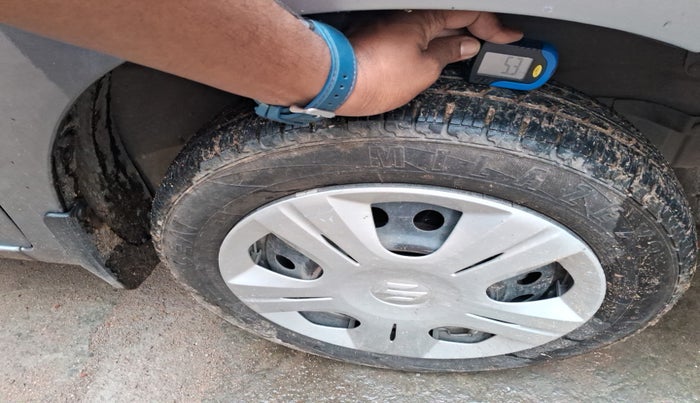 2016 Maruti Wagon R 1.0 VXI, Petrol, Manual, 47,700 km, tyre