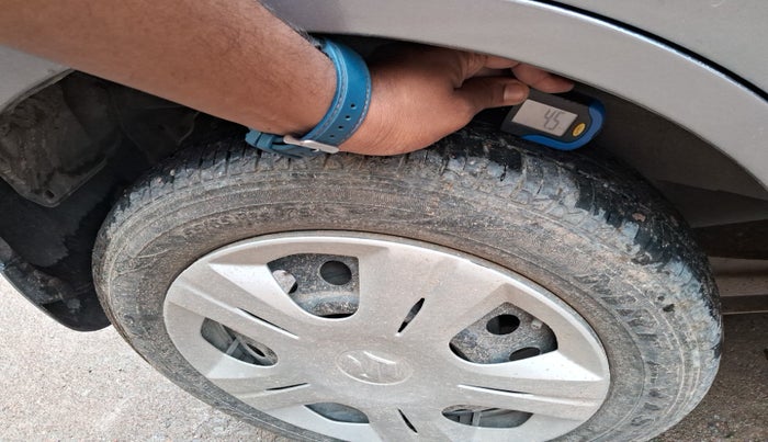 2016 Maruti Wagon R 1.0 VXI, Petrol, Manual, 47,700 km, tyre