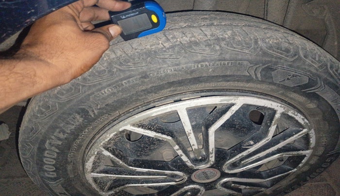 2022 Tata Tiago XT CNG, Petrol, Manual, 56,160 km, tyre