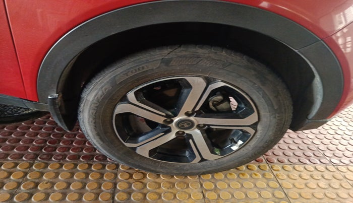 2022 Tata NEXON XZA PLUS DIESEL (L), Diesel, Automatic, 38,150 km, tyre