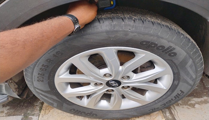 2018 Hyundai Creta S 1.4 DIESEL, Diesel, Manual, 1,27,584 km, tyre