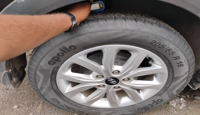 2018 Hyundai Creta S 1.4 DIESEL, Diesel, Manual, 1,27,584 km, tyre