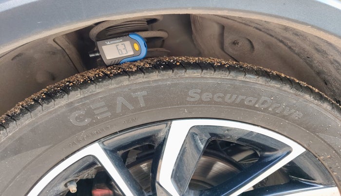 2024 MG ASTOR SAVVY 1.3 TURBO AT S RED, Petrol, Automatic, 8,725 km, tyre