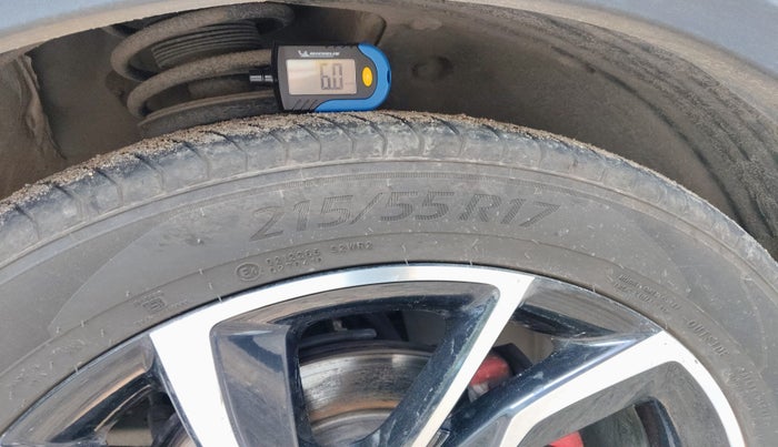 2024 MG ASTOR SAVVY 1.3 TURBO AT S RED, Petrol, Automatic, 8,725 km, tyre