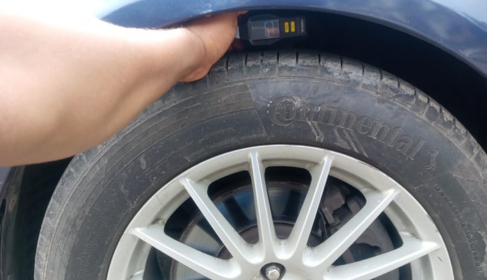 2013 Jaguar XF 2.2 DIESEL, Diesel, Automatic, 49,000 km, tyre