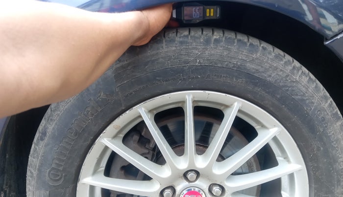 2013 Jaguar XF 2.2 DIESEL, Diesel, Automatic, 49,000 km, tyre