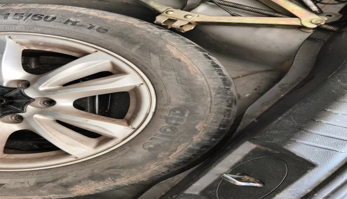 2014 Chevrolet Cruze LTZ AT, Diesel, Automatic, 85,001 km, tyre