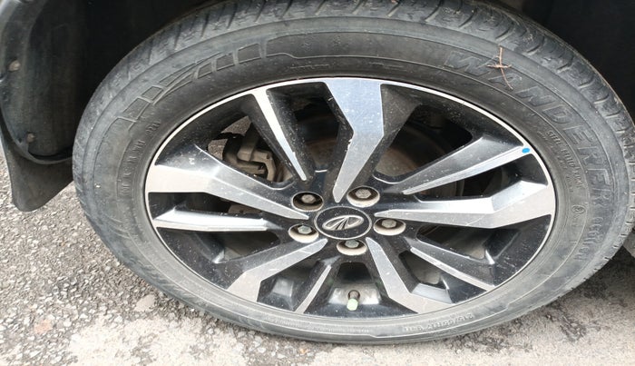 2019 Mahindra XUV300 W8 (O) 1.5 DIESEL, Diesel, Manual, 93,446 km, tyre