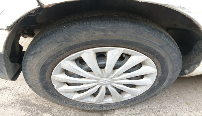 2013 Maruti Ritz VXI, Petrol, Manual, 91,761 km, tyre