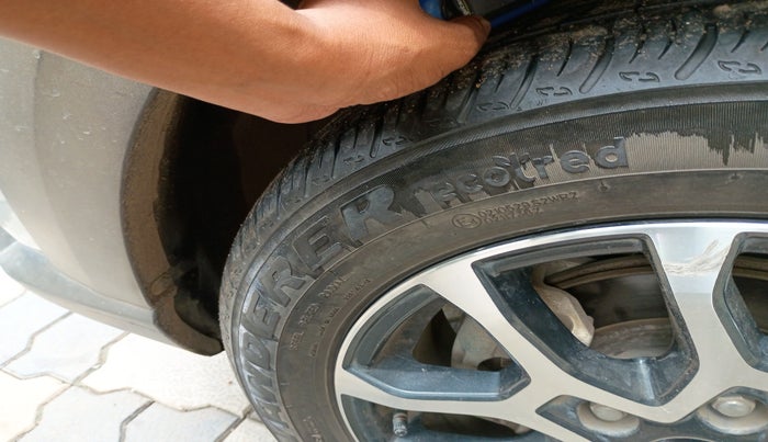 2022 Maruti XL6 ALPHA MT, Petrol, Manual, 44,449 km, tyre