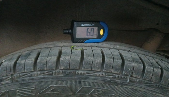 2015 Maruti Wagon R 1.0 VXI, Petrol, Manual, 59,631 km, tyre