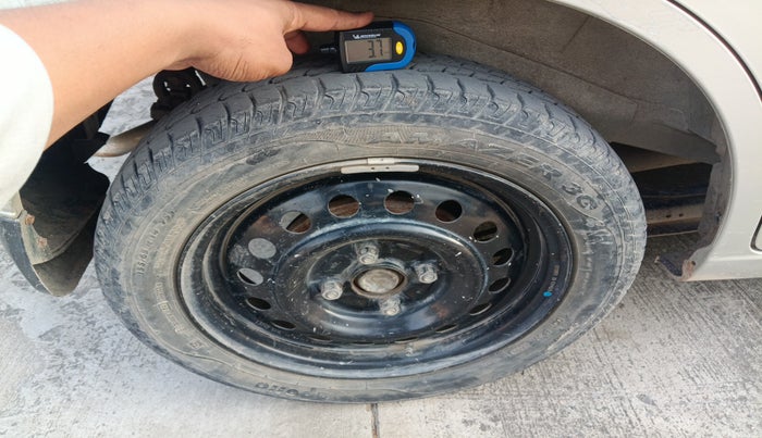 2013 Maruti Wagon R 1.0 VXI, Petrol, Manual, 57,000 km, tyre