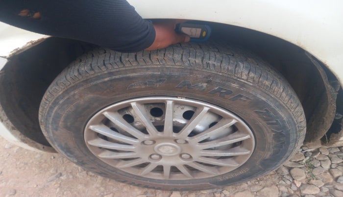 2014 Maruti Swift LDI, Diesel, Manual, 89,018 km, tyre