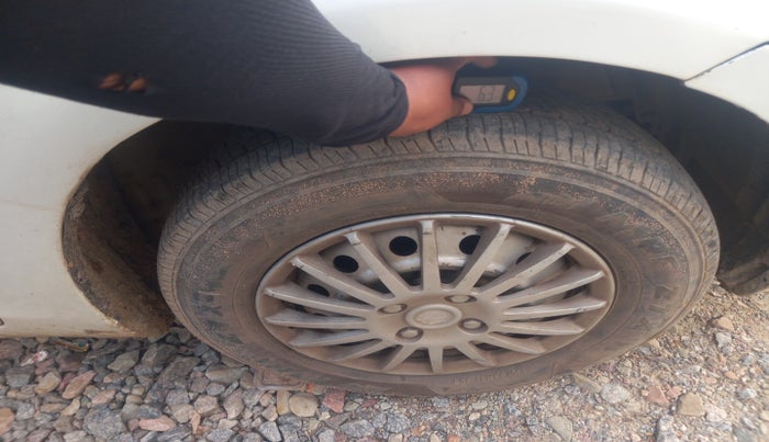 2014 Maruti Swift LDI, Diesel, Manual, 89,018 km, tyre