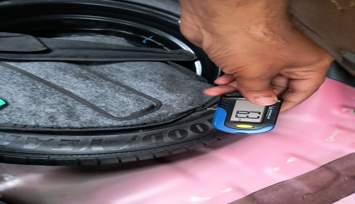 2019 Hyundai Elite i20 SPORTZ PLUS 1.2, Petrol, Manual, 54,640 km, tyre