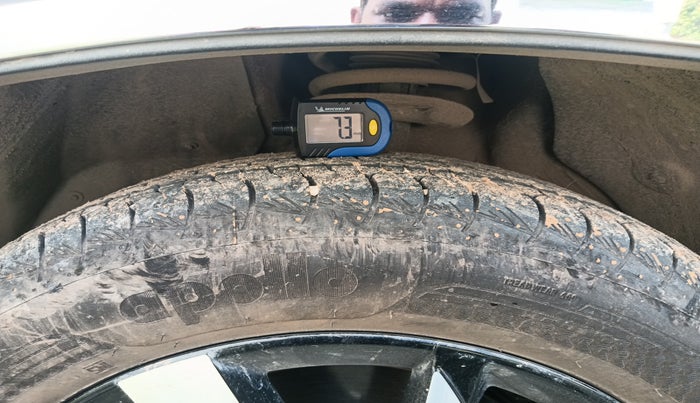 2019 MG HECTOR SMART HYBRID 1.5 PETROL, Petrol, Manual, 34,800 km, tyre