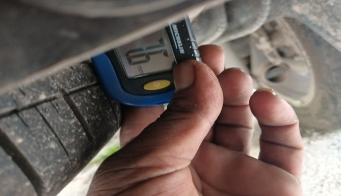 2019 MG HECTOR SMART HYBRID 1.5 PETROL, Petrol, Manual, 34,800 km, tyre