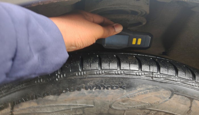 2016 Chevrolet Sail 1.2 BASE, Petrol, Manual, 55,768 km, tyre