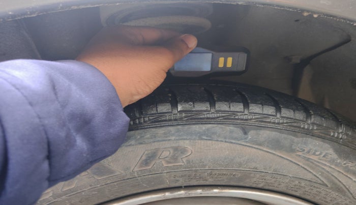 2016 Chevrolet Sail 1.2 BASE, Petrol, Manual, 55,768 km, tyre