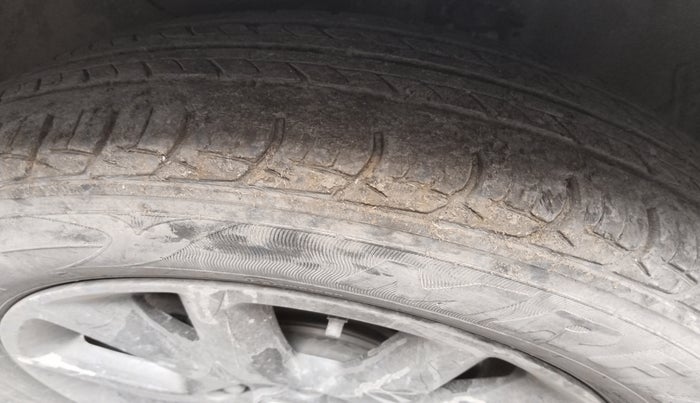 2020 Hyundai Elite i20 SPORTZ PLUS 1.2, Petrol, Manual, 64,485 km, tyre