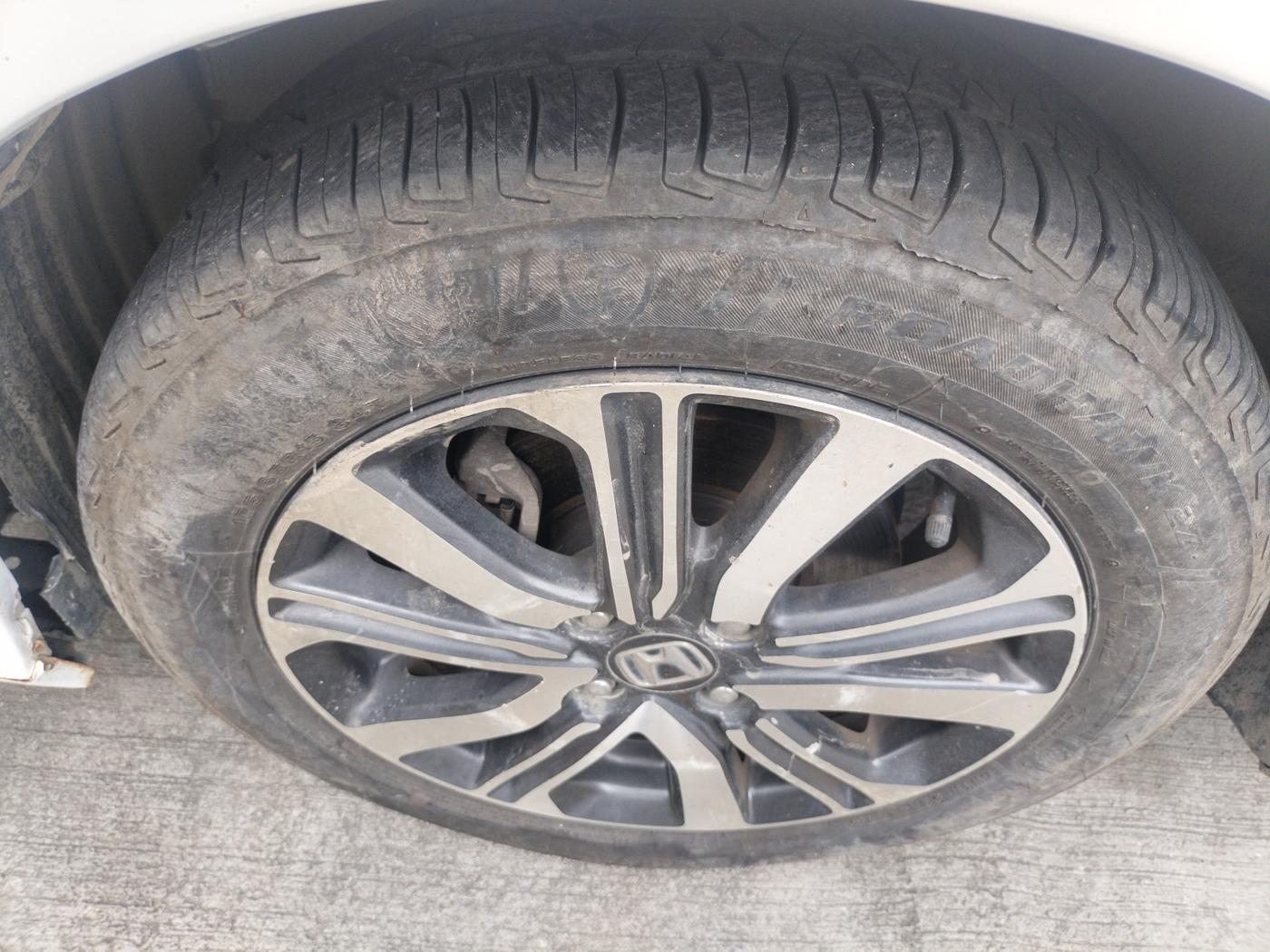 2018 Honda City 1.5L I-DTEC V, Diesel, Manual, 1,28,807 km, tyre