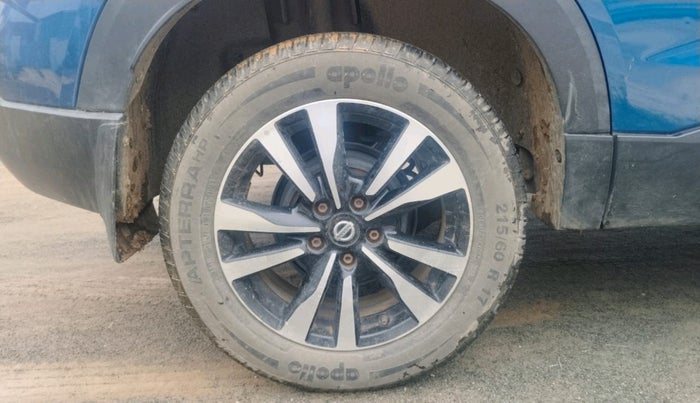 2022 Nissan Kicks XV PREMIUM TURBO 1.3, Petrol, Manual, 54,432 km, tyre