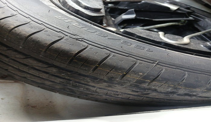 2020 Tata NEXON XZ PLUS PETROL DUAL TONE, Petrol, Manual, 1,03,537 km, tyre