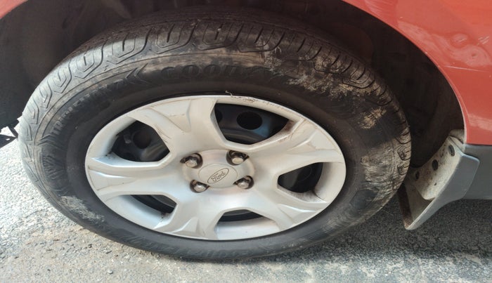 2015 Ford Ecosport TREND 1.5L DIESEL, Diesel, Manual, 95,003 km, tyre