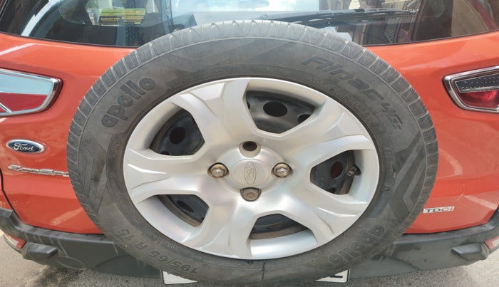 2015 Ford Ecosport TREND 1.5L DIESEL, Diesel, Manual, 95,003 km, tyre