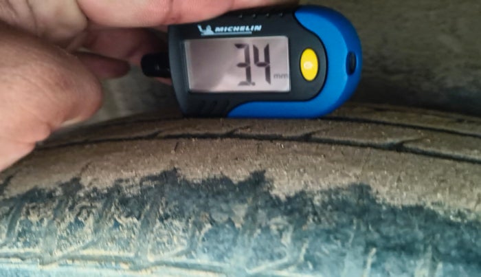 2017 Honda City 1.5L I-VTEC V MT, Petrol, Manual, 53,745 km, tyre