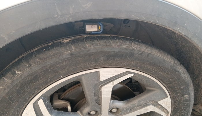 2018 Hyundai Creta SX (O) 1.6 DIESEL, Diesel, Manual, 63,199 km, tyre